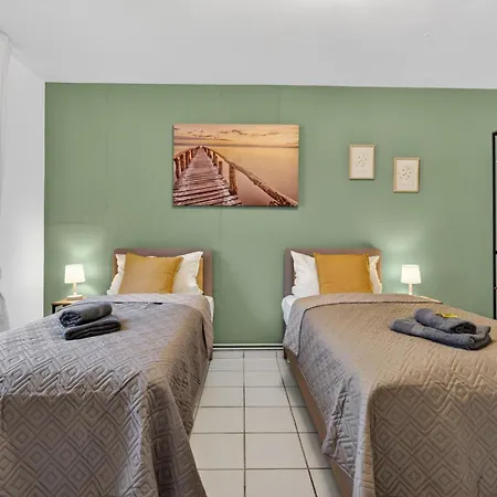 Apartment 7 Schlafplätze - Wlan, Terasse, Parkplatz, Küche Borken (North Rhine-Westphalia)