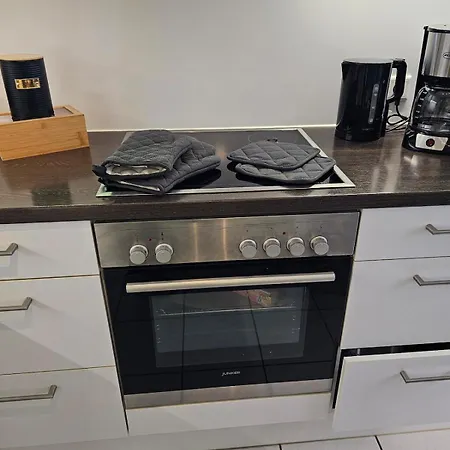 7 Schlafplätze - Wlan, Terasse, Parkplatz, Küche Apartment *